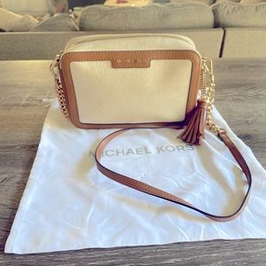 Michael Kors Crossbody Bag